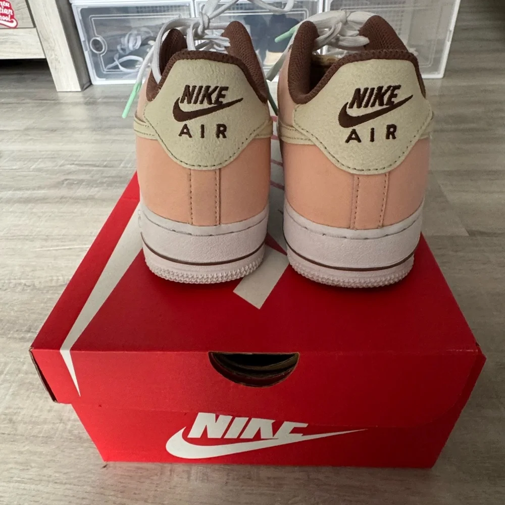 Nike Air Force 1 with Mint and Peach Accents - Picture 4 of 5